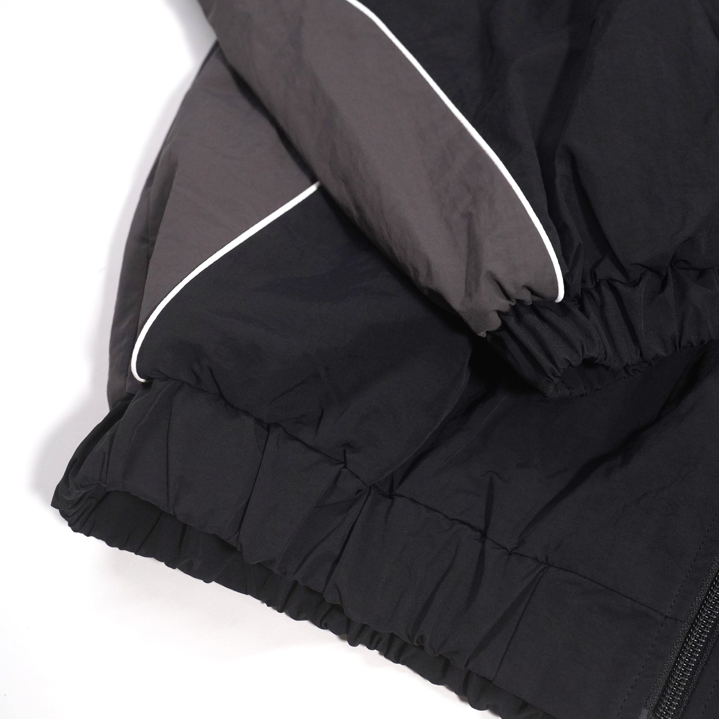 【受注販売】PIPING NYLON JACKET BLK