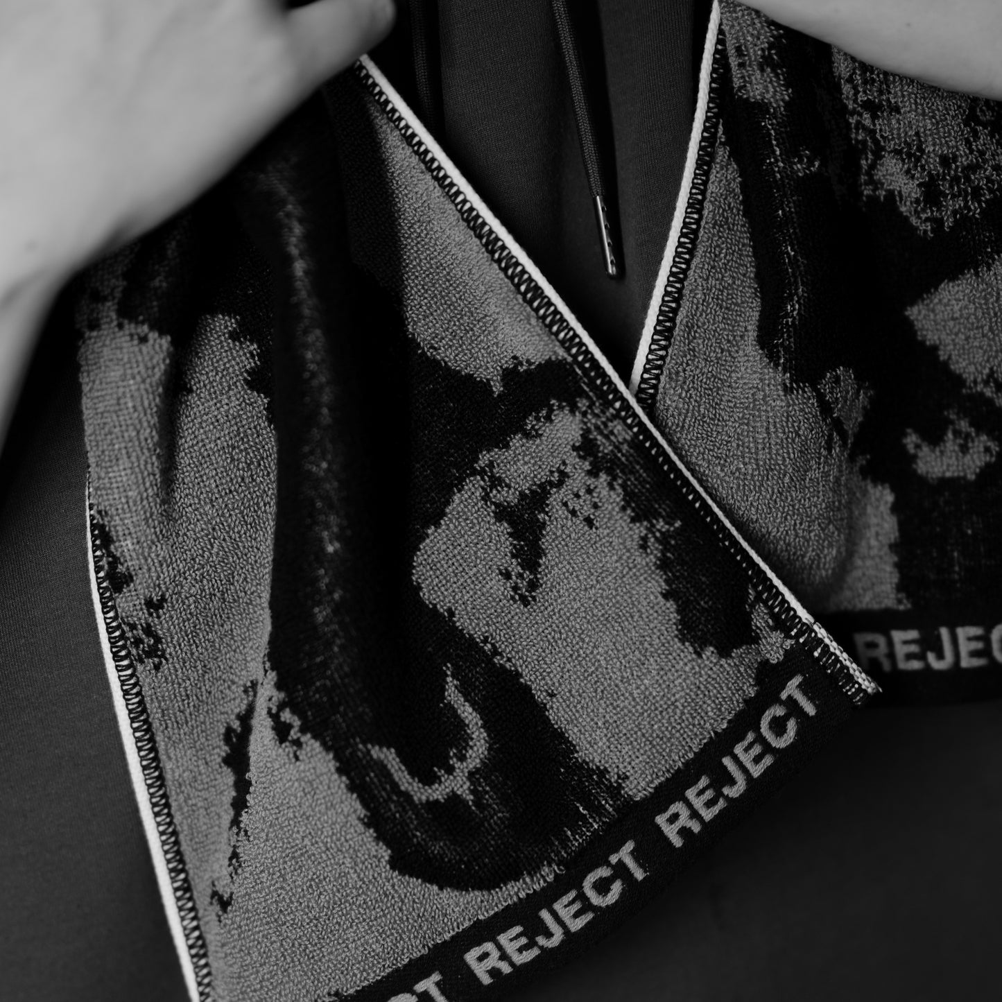 REJECT STANDARD TOWEL