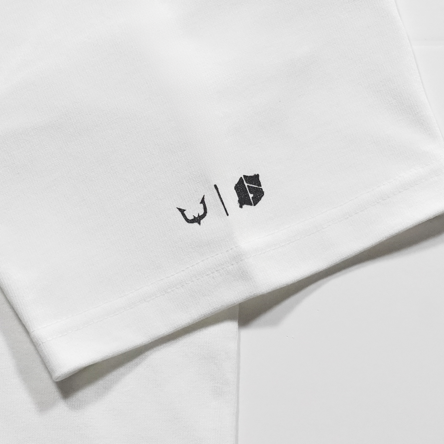 [Made to order]REJECT x STREET FIGHTER 6 LESHAR x ED TEE WHITE